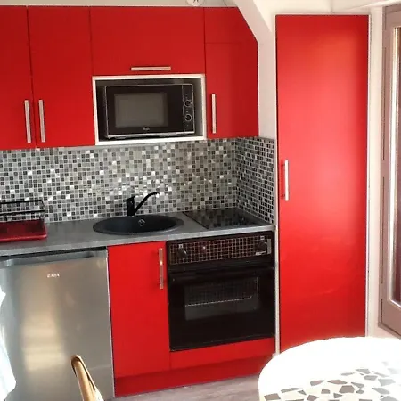Studio Cosy Avec Balcon A 50m De La Plage, Parking Privatif - Fr-1-712-12 شقة